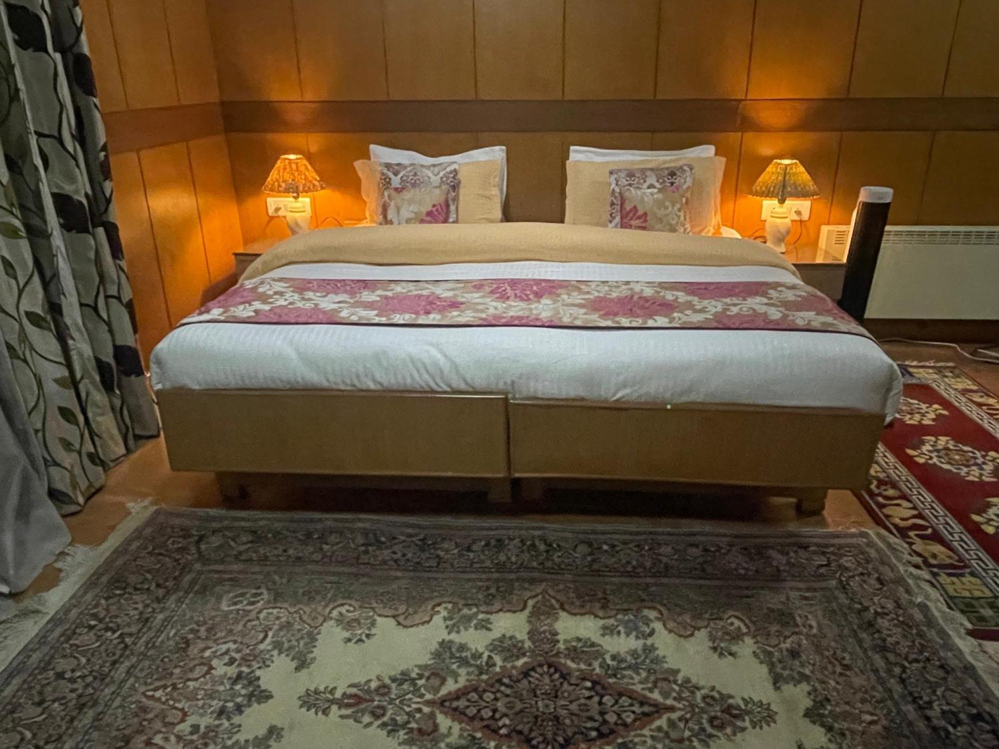 Hotel Ladakh Greens - An Organic Retreat เลห์ ภายนอก รูปภาพ